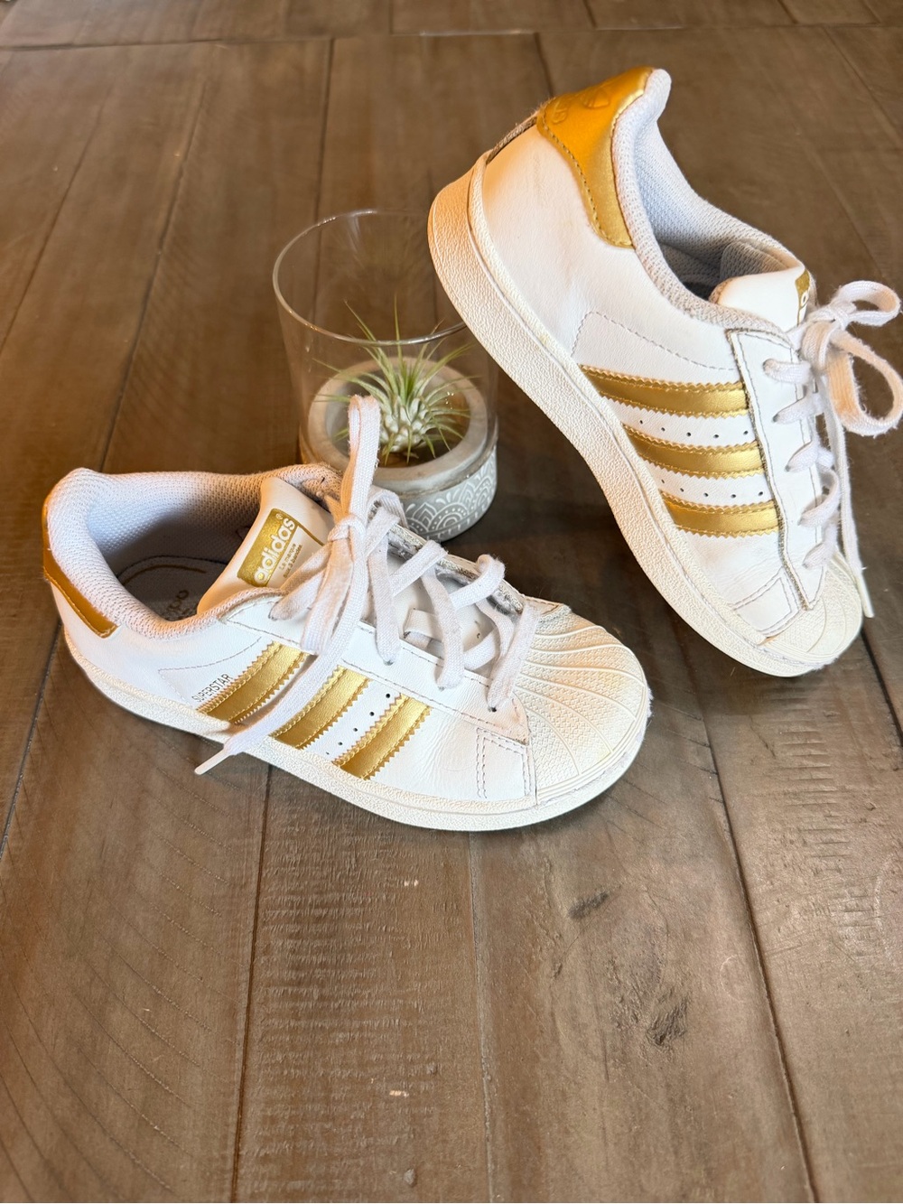 adidas Superstar White & Gold Kids Sneakers US 12K